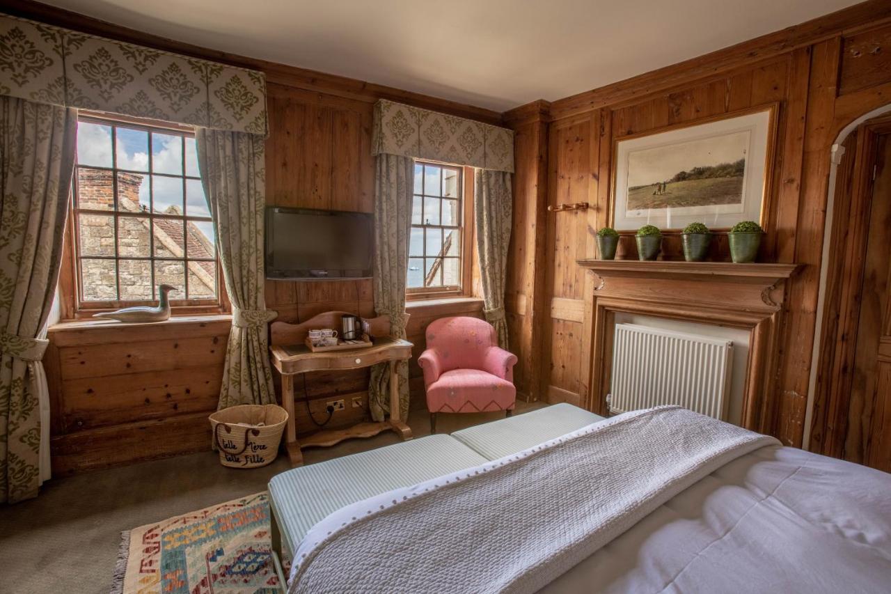 The George Hotel And Beach Club Yarmouth  Dış mekan fotoğraf