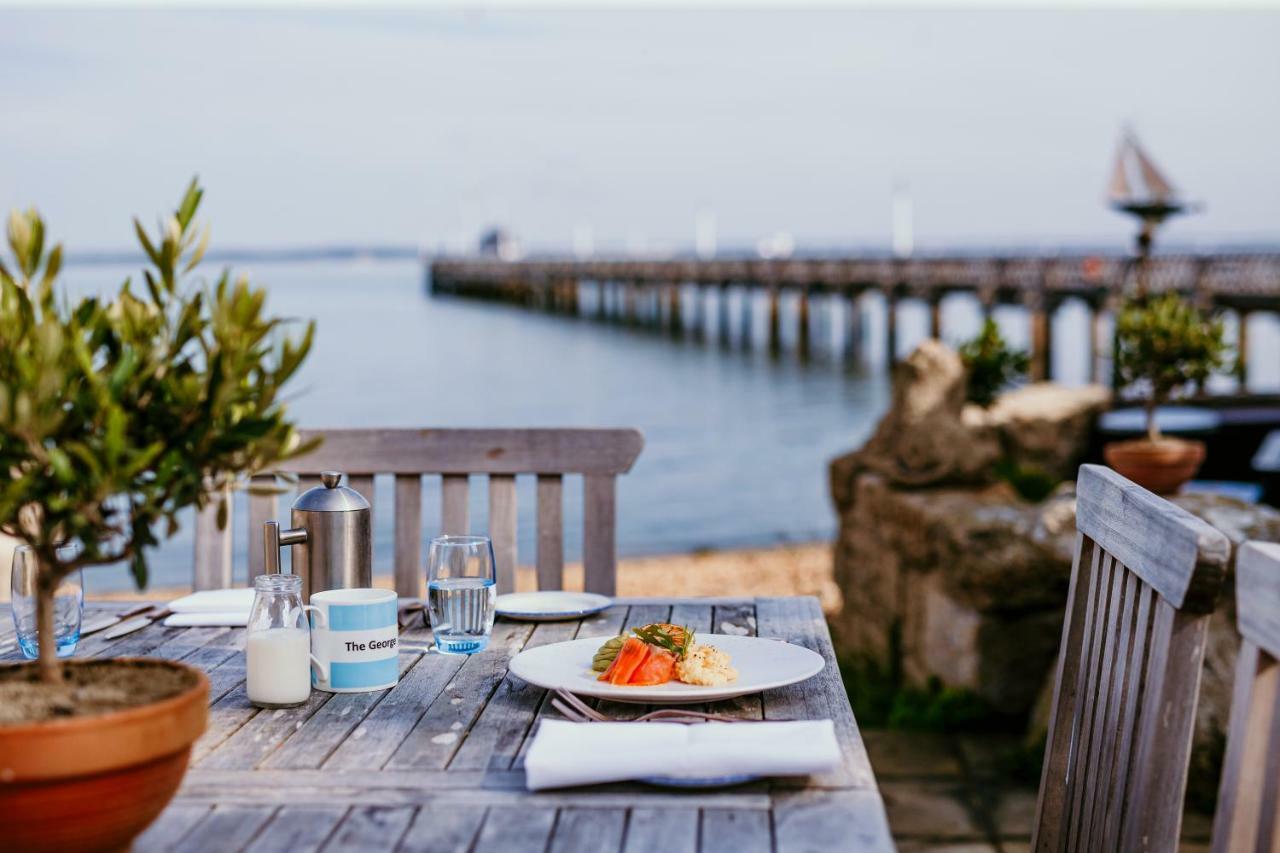 The George Hotel And Beach Club Yarmouth  Dış mekan fotoğraf
